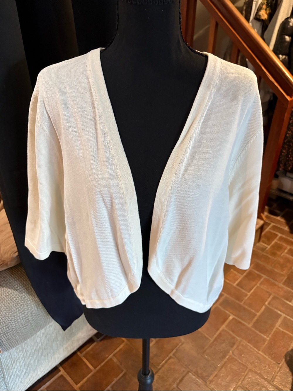 Isaac Mizrahi Cream Open-Front Cropped Sweater Shrug